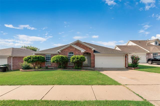 4907 Vaquero Ct in Arlington, TX - Building Photo