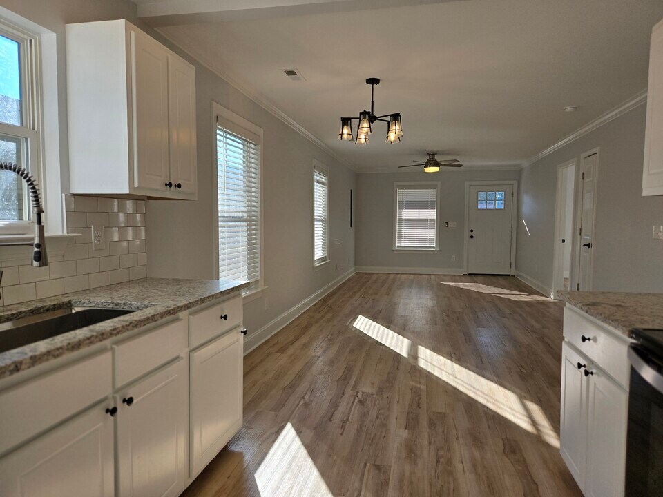 917 S 11th St in Wilmington, NC - Building Photo