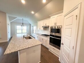 4428 Mill Falls Dr in Crowley, TX - Building Photo - Building Photo