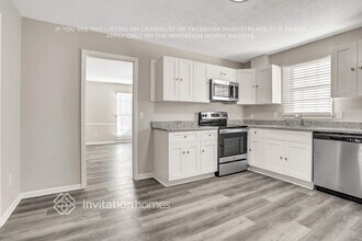 2180 Riverbrook Rd in Decatur, GA - Foto de edificio - Building Photo