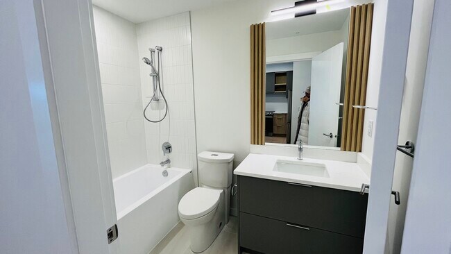 20695 Eastleigh Cres in Langley, BC - Building Photo - Building Photo