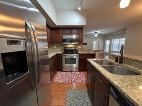 665 Tennessee St-Unit -403 in Memphis, TN - Foto de edificio - Building Photo