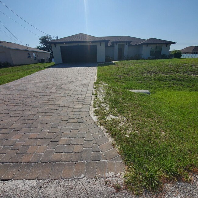 property at 4409 NE 15th Pl