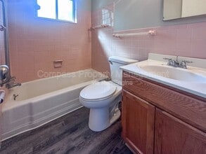 2830 S Burdick St in Kalamazoo, MI - Building Photo - Building Photo