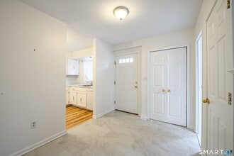 42 Monticello Dr in Branford, CT - Building Photo - Building Photo