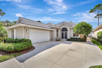 180 S Hampton Dr in Jupiter, FL - Building Photo - Building Photo
