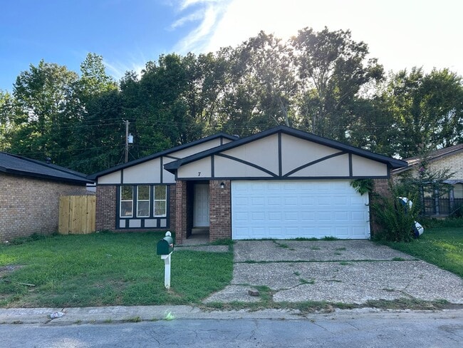 property at 7 Seville Dr