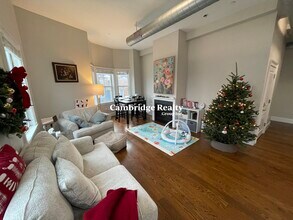 343 Western Ave, Unit 4T in Cambridge, MA - Building Photo - Building Photo