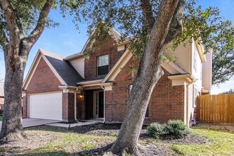 4005 Ashwood Dr in Pearland, TX - Building Photo - Building Photo