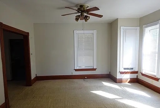 903 44th St in Rock Island, IL - Foto de edificio - Building Photo