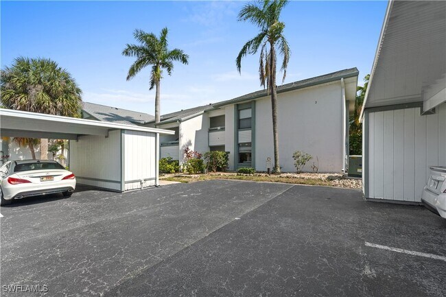 13411 Gateway Dr in Ft. Myers, FL - Building Photo - Building Photo