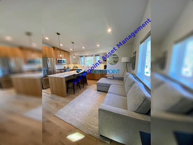 property at 1402 Whittier Dr