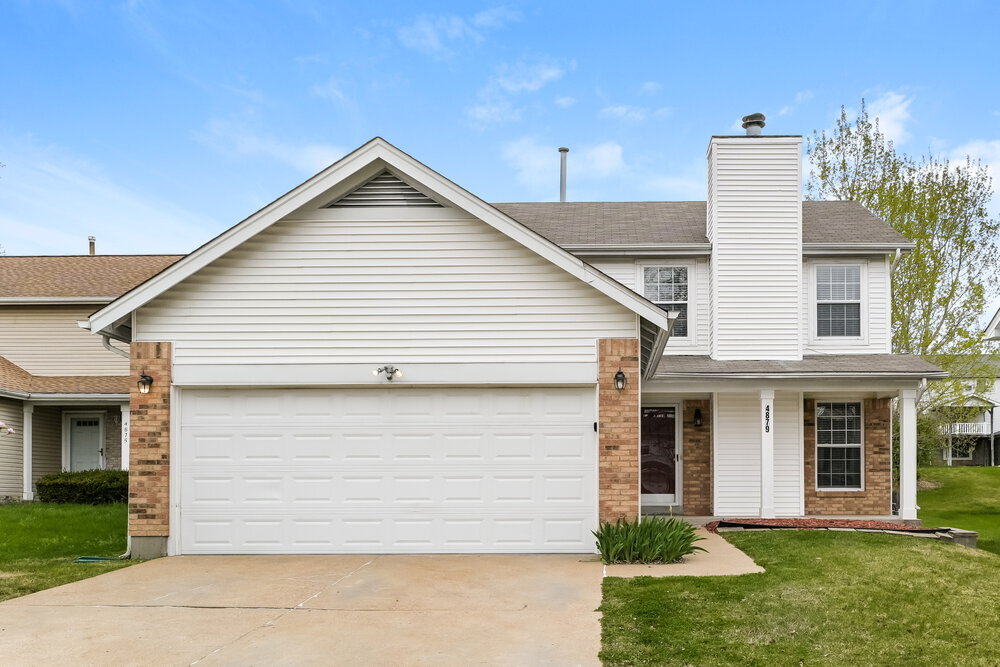 4879 Persimmon Bend Ln in Florissant, MO - Building Photo