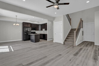 3731 Venice Grove in Colorado Springs, CO - Foto de edificio - Building Photo