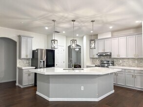 3128 Rosco Dr in Laredo, TX - Building Photo - Building Photo