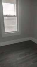 2715 SW Adams St in Peoria, IL - Building Photo - Building Photo