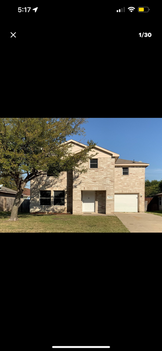 3433 Pinebrook Dr in Dallas, TX - Building Photo