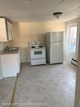 39 Franklin St in Biddeford, ME - Building Photo - Building Photo