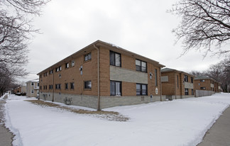 3750 N Humboldt Blvd Apartments