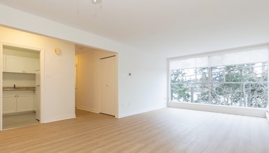 Christie Point in Victoria, BC - Building Photo - Building Photo