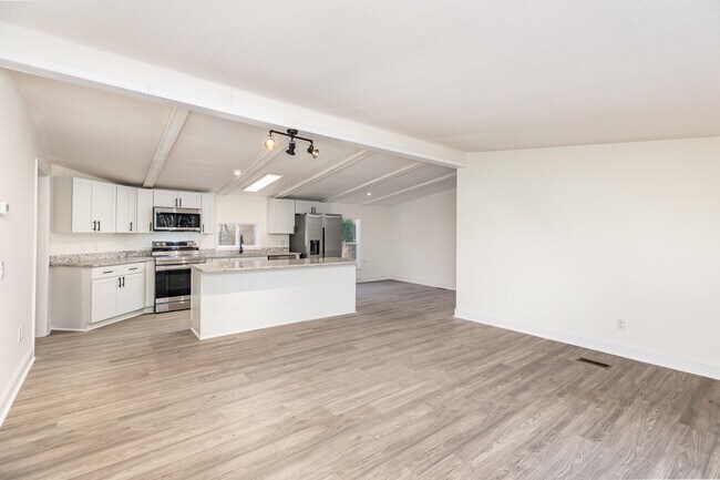 130 Old Lowesville Rd in Stanley, NC - Building Photo - Building Photo