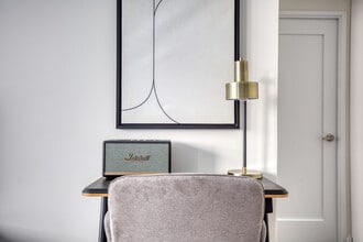 401 E 34th St in New York, NY - Building Photo - Building Photo