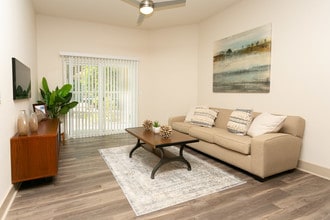 Uptown at St. John's in Jacksonville, FL - Building Photo - Interior Photo