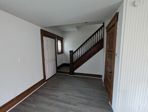 413 Cherry Ave in Niles, OH - Building Photo - Building Photo