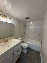 1317 Hollins St in Baltimore, MD - Building Photo - Building Photo