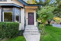 805 E Warm Springs Ave in Boise, ID - Foto de edificio - Building Photo