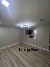 4746 NW 89th Ave in Sunrise, FL - Building Photo - Building Photo