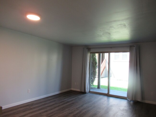 property at 31003 14th Ave S