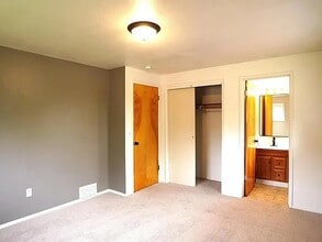 232 NW Timothy St in Pullman, WA - Building Photo - Building Photo