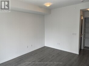 8 Widmer St in Toronto, ON - Building Photo - Building Photo