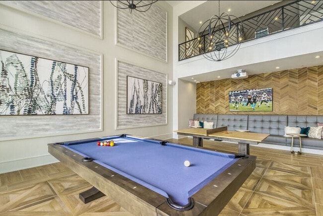 6915 Endhaven Ln in Charlotte, NC - Building Photo - Building Photo