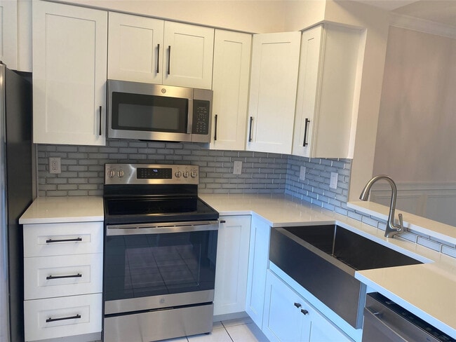6241 Pointe Regal Cir in Delray Beach, FL - Building Photo - Building Photo
