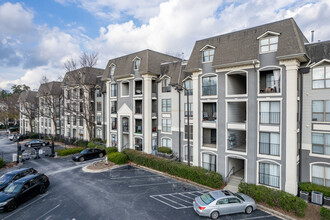 Lenox Green in Atlanta, GA - Building Photo - Primary Photo