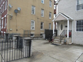 376 Prospect St in Perth Amboy, NJ - Building Photo - Building Photo