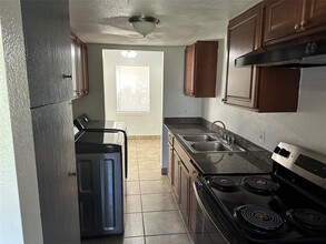 5154 Markwood Ln in Houston, TX - Building Photo - Building Photo