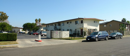 700-800 S Weitzel St in Oceanside, CA - Building Photo - Building Photo