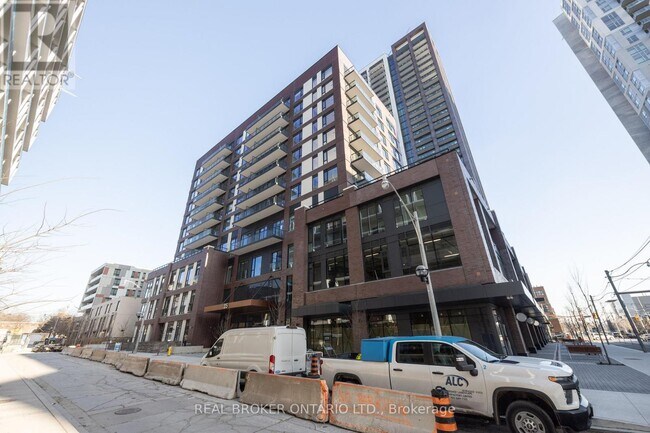 35 Tubman Ave in Toronto, ON - Building Photo - Building Photo