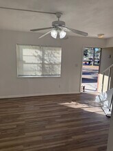 3701 SW 30th Ter, Unit Unit A in Gainesville, FL - Foto de edificio - Building Photo