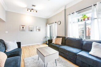 1110 Clinton St in Hoboken, NJ - Building Photo - Building Photo