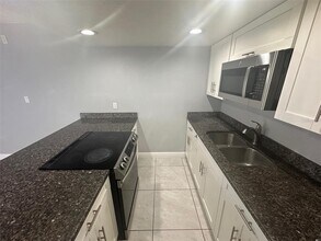 5820 N Church Ave in Tampa, FL - Building Photo - Building Photo