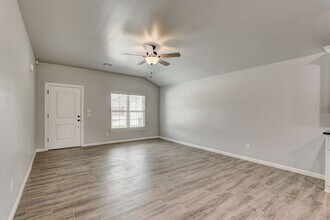 710 League Cir in Noble, OK - Building Photo - Building Photo