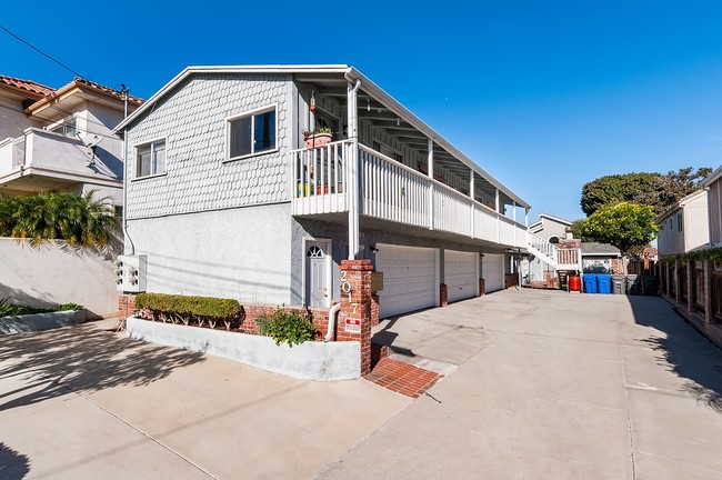 2017 Havemeyer Ln in Redondo Beach, CA - Building Photo - Other