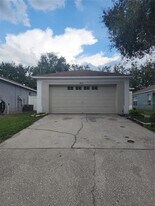 18111 Lembrecht Way in Tampa, FL - Building Photo