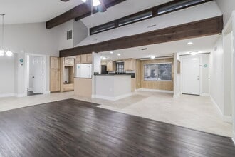 978 Windsong Cir in Apopka, FL - Foto de edificio - Building Photo