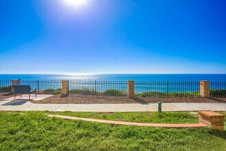 190 Del Mar Shores Terrace in Solana Beach, CA - Building Photo - Building Photo