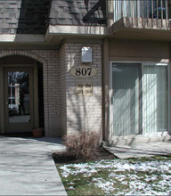 Villas at Vine in Salt Lake City, UT - Building Photo - Building Photo